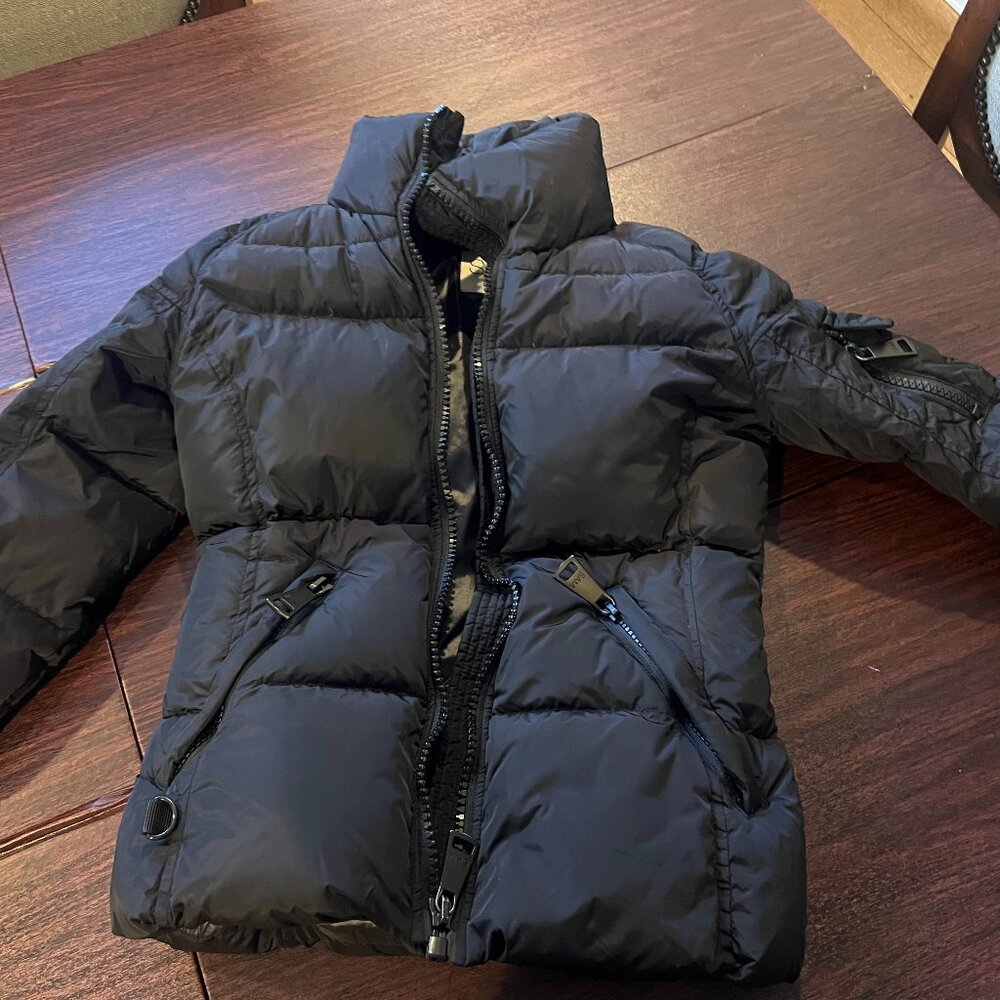 LIKE NEW - Sam. Freestyle Cropped Down Puffer Jacket - Small (Barely Worn)
